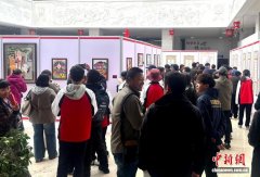 西藏自治区图书馆第二届残疾人书画艺术展开展
